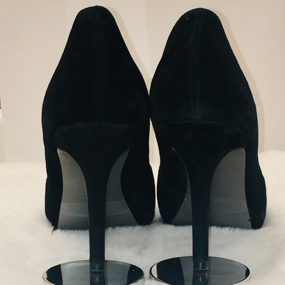 Elegant Black Leather Suede Tahari Heels Pumps - Picture 2 of 8